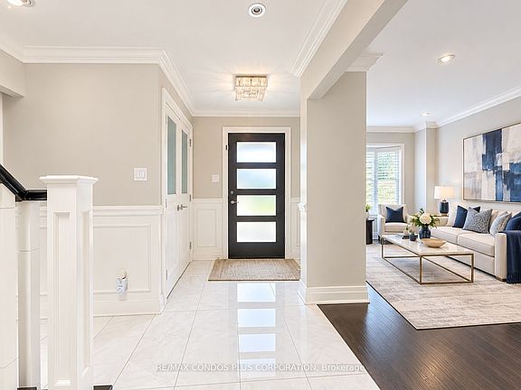 3rd image of 57 Colvin Cres