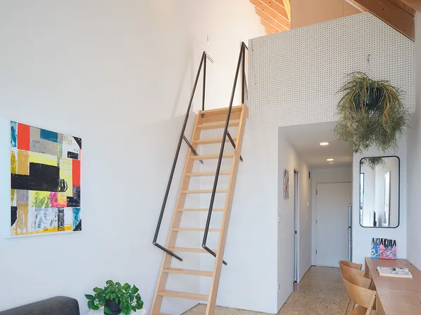 2129 N Kimball Ave #D, Chicago, IL 60647
