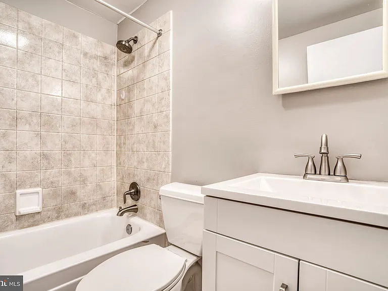 8 Beyda Ct #28 — Photo 17