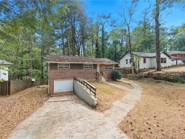 2139 Trailwood Rd, Decatur, GA 30032
