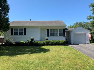 1064 Palmer Dr, Canastota, NY 13032