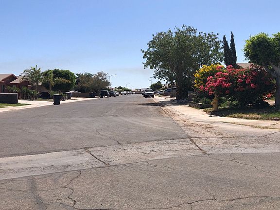 5th image of 705 W Calle Esperanza St