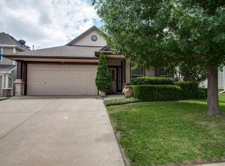 113 Myrtle Cres, Grapevine, TX 76051