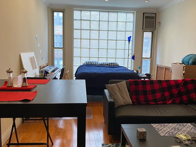 330 E 58th St #2B — Photo 3