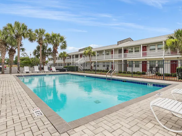 1301 Beck Ave APT 41, Panama City, FL 32401