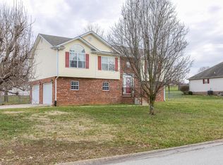 451 Agee St, Harrodsburg, KY 40330