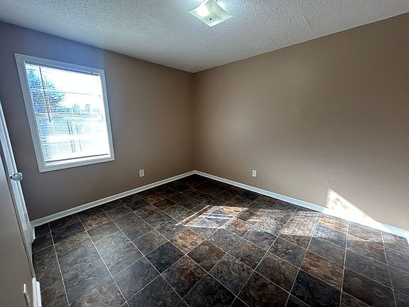 5th image of 434 S Washington Ave #0