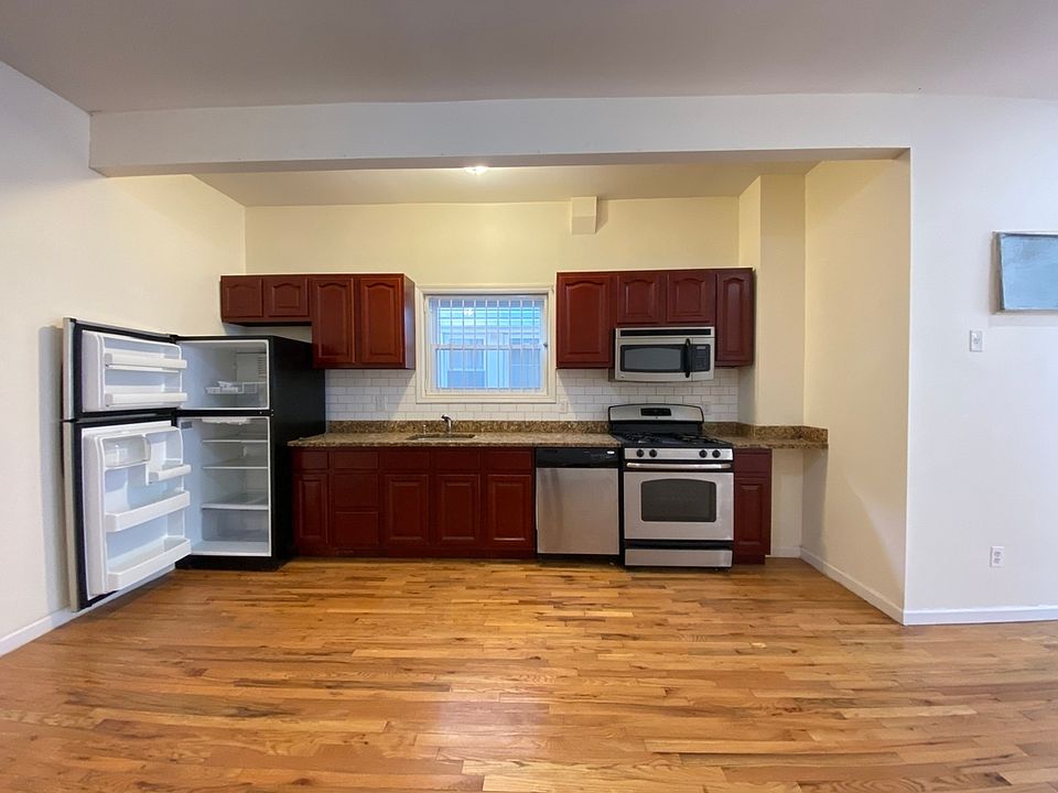 1st image of 2070 41st St #1