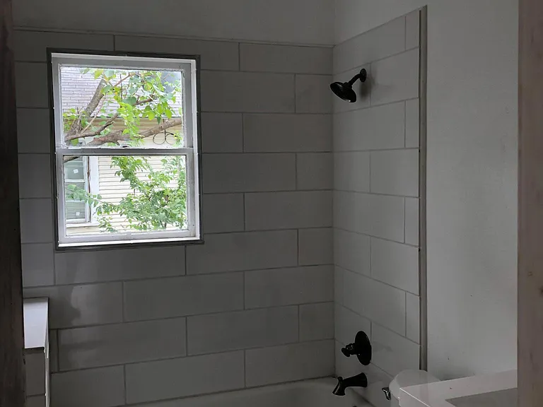 1402 Avenue D — Photo 6