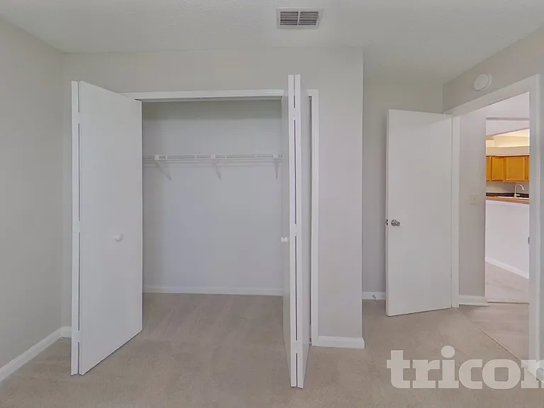 1854 Mackenzie Ct N — Photo 11