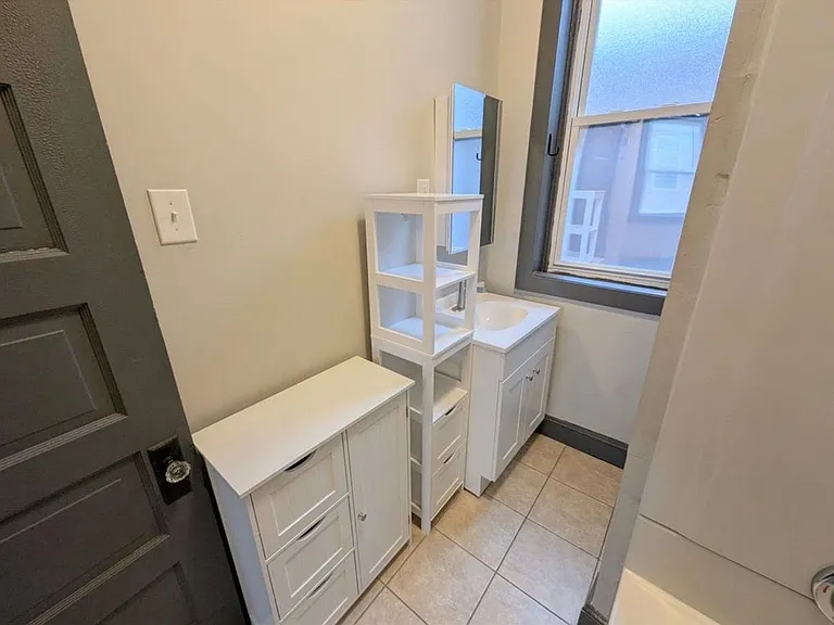 3649 Nebraska Ave #2F — Photo 9