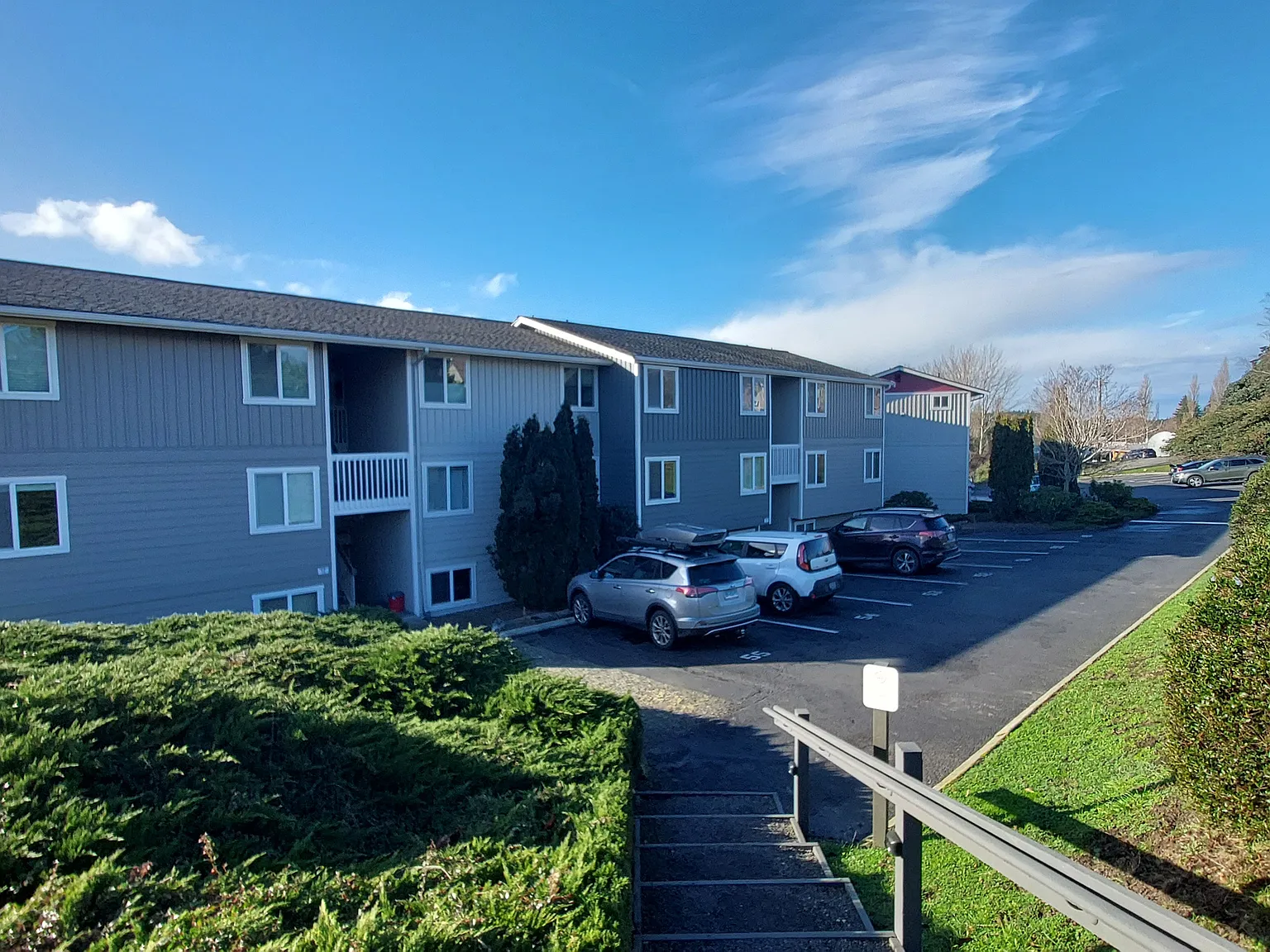 2 bed, 588 sqft, $1,600 — Photo 1