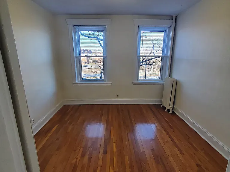 364 Riverway St #9 — Photo 5