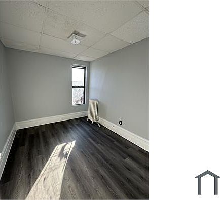 2nd image of 176 Palisade Ave #3S