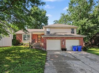 9908 W 51st St, Merriam, KS 66203