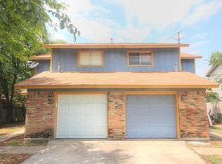 902 E Austin Ave #A, Round Rock, TX 78664