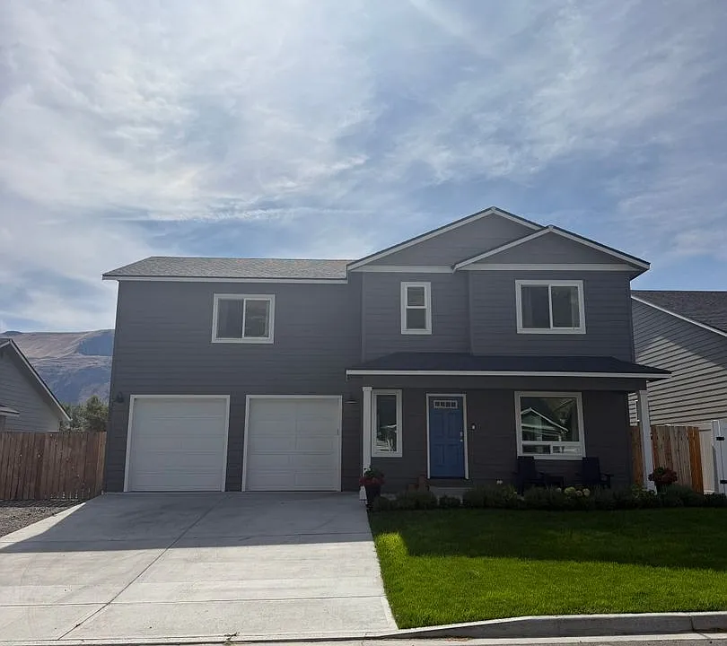 352 Hammond Ln