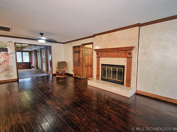 5th image of 2839 Hickory Creek Rd
