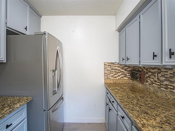 5th image of 10662 Bexley Dr
