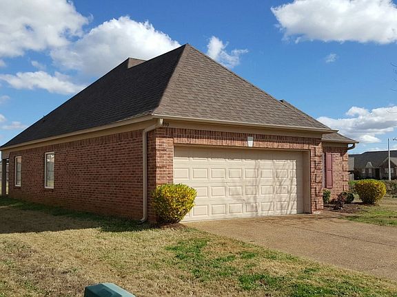 3rd image of 5390 Blue Diamond St