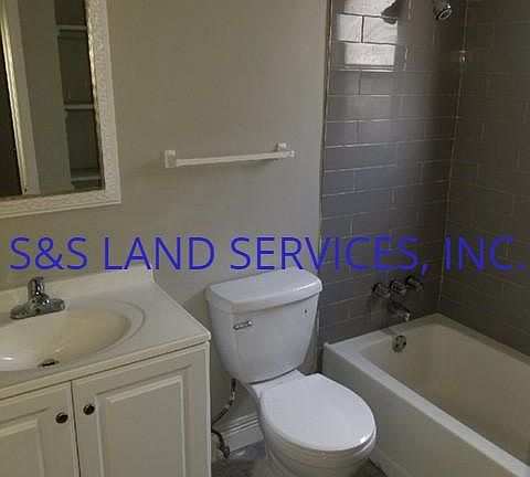4th image of 1015 E Bougainvillea Ave APT A