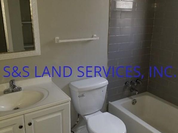 1013 E Bougainvillea Ave APT A