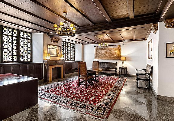 5th image of 320 E 42nd St APT 2408