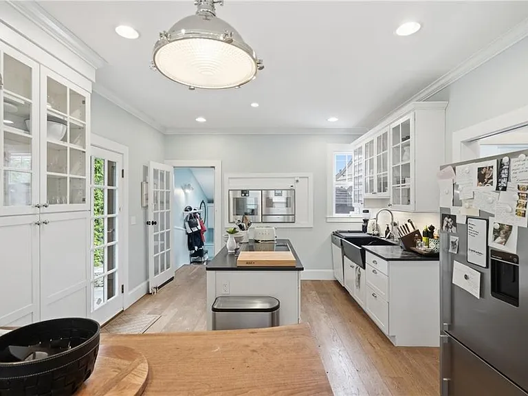 52 Berkeley Ave — Photo 12