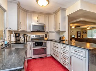 8237 E Rose Ln, Scottsdale, AZ 85250