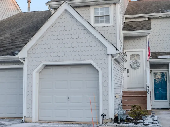 38 Poplar Place, Freehold, NJ 07728