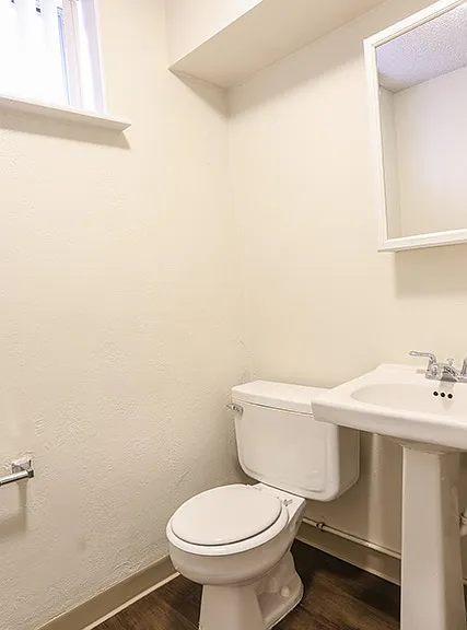 Grant Place — Photo 18