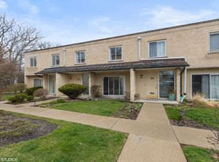 158 Green Bay Rd, Glencoe, IL 60022