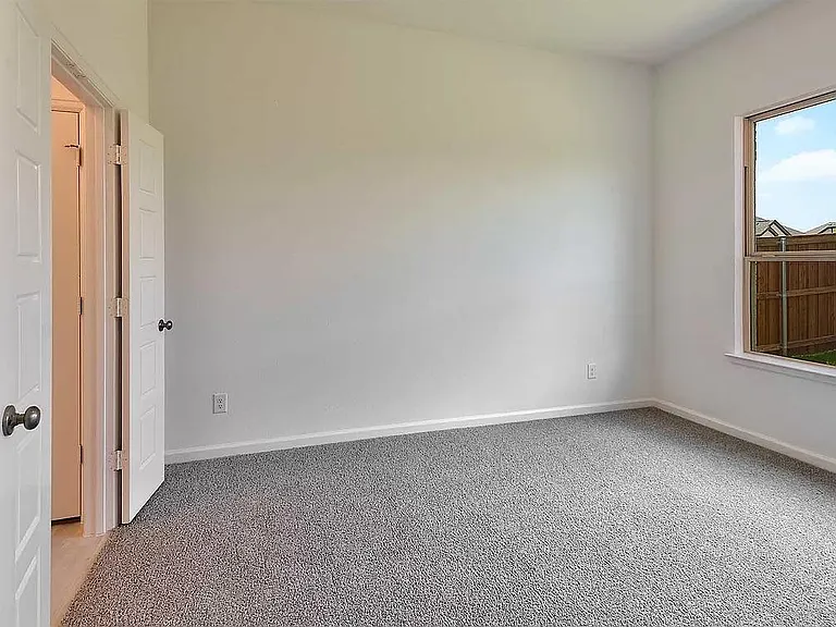 3101 Bell Flower Dr — Photo 9