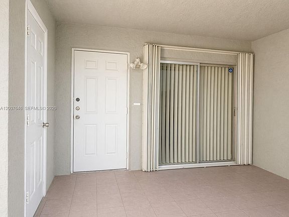 2nd image of 15400 SW 81st Circle Ln APT 1011