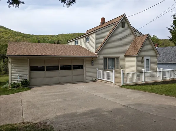 158 W Warren Rd, Bradford, PA 16701