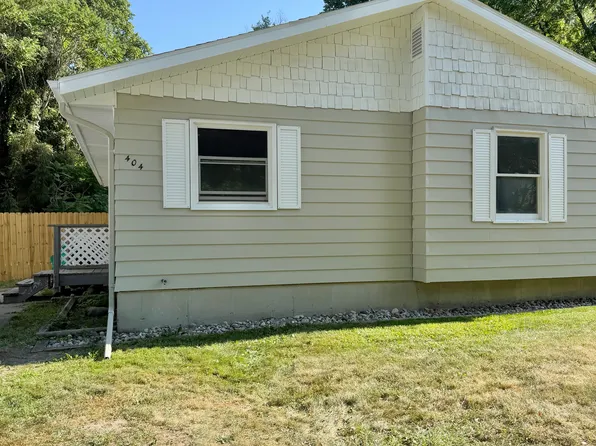 404 E Maple St #404, Mason, MI 48854