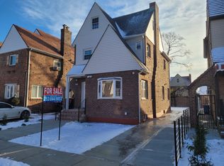 13069 227th St, Springfield Gardens, NY 11413