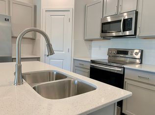 3743 NE 1st Way, Gainesville, FL 32609