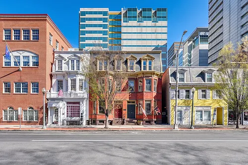 411 Walnut St #LL Photo 1