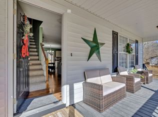 293 Slippery Rd, Hohenwald, TN 38462