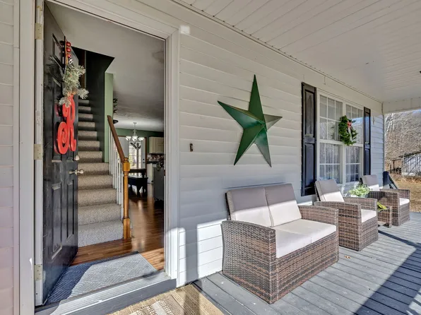 293 Slippery Rd, Hohenwald, TN 38462