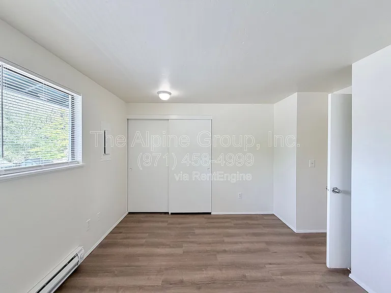 3800 NW Chemult Pl #D — Photo 15