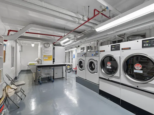 10 Mitchell Place image 15 of 18