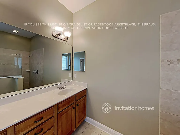 2929 Oakgrove Ave — Photo 17