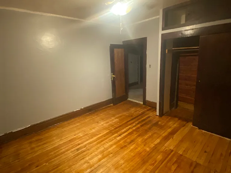 18-20 Netherwood Pl — Photo 10