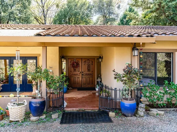 16800 Climax Rd, Jackson, CA 95642