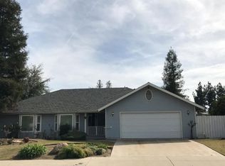 1820 Ashcroft Ave, Clovis, CA