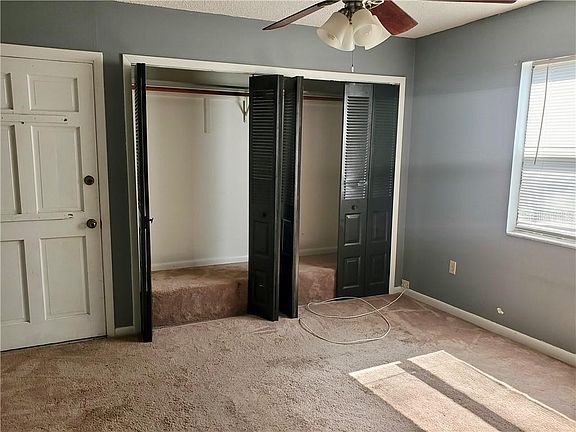 5th image of 1306 Berwick Dr
