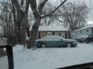 3375 Highland Dr, Hubbard, OH
