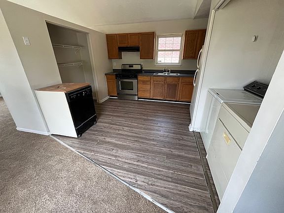 4th image of 500 E Kentucky St
